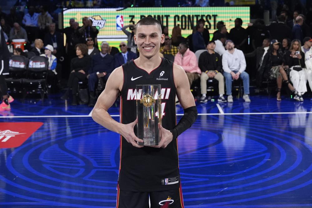 年保持高进 年保持高进