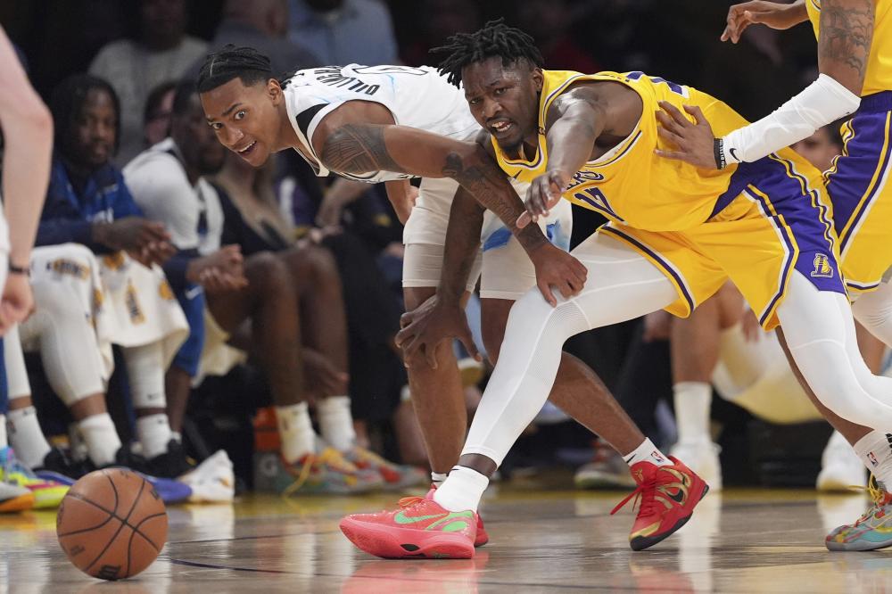 施海荣执教惹争议，鸡肋比赛仍上全主力，天津女排是前车之鉴.